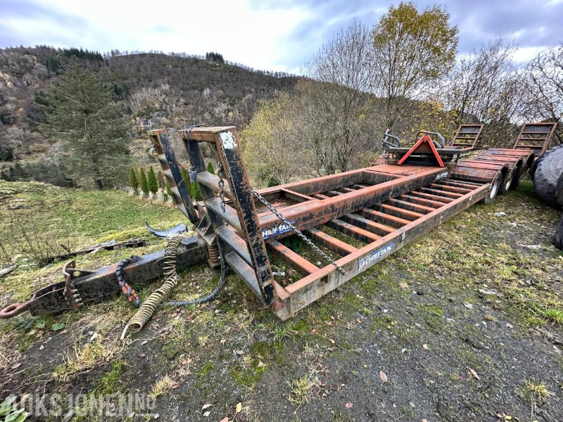 2014 Chieftain Forestry Trailer maskinhenger - Landbouwmachine: afbeelding 1 2014 Chieftain Forestry Trailer maskinhenger - Landbouwmachine: afbeelding 1