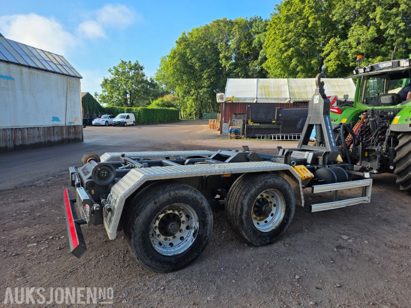 2016 STRONGA HOOKLOADA STRONGA Kroktilhenger - Tillatt totaltvekt 22000 kg - Landbouwmachine: afbeelding 4 2016 STRONGA HOOKLOADA STRONGA Kroktilhenger - Tillatt totaltvekt 22000 kg - Landbouwmachine: afbeelding 4