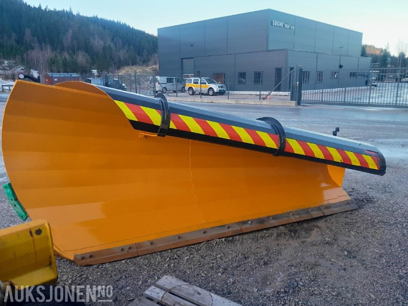2016 Steinsland D-PL 3600 PLOG - Landbouwmachine: afbeelding 1 2016 Steinsland D-PL 3600 PLOG - Landbouwmachine: afbeelding 1