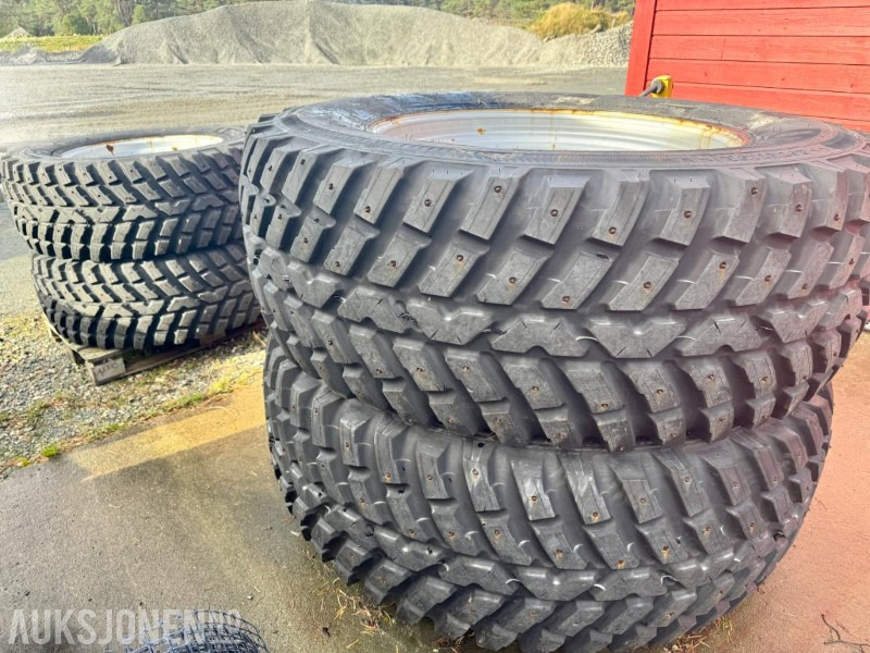 4 stk Nokian Traktordekk - Landbouwmachine: afbeelding 2 4 stk Nokian Traktordekk - Landbouwmachine: afbeelding 2