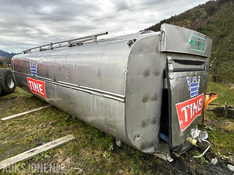 Metallirakenne Vanntank 16000 liter - Landbouwmachine: afbeelding 2 Metallirakenne Vanntank 16000 liter - Landbouwmachine: afbeelding 2