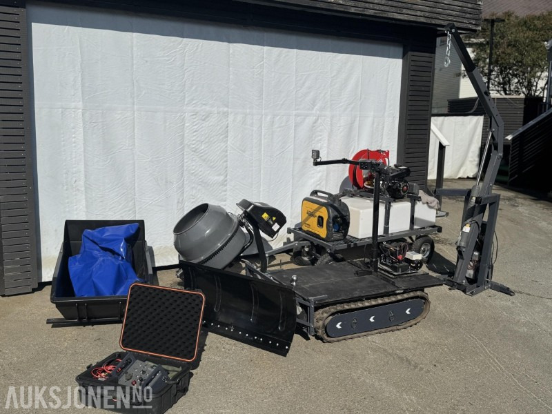 Multimaskin med tipp og moduler. Beltegående. Elektrisk drift, fjernkontroll ++ - Bouwmaterieel: afbeelding 1 Multimaskin med tipp og moduler. Beltegående. Elektrisk drift, fjernkontroll ++ - Bouwmaterieel: afbeelding 1