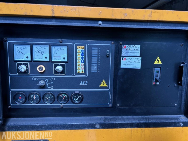 SDMO 80 kVa aggregat - Bouwmaterieel: afbeelding 4 SDMO 80 kVa aggregat - Bouwmaterieel: afbeelding 4