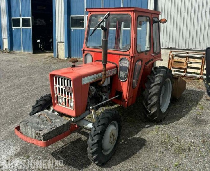 SHIBAURA S1500-0 - 4X4 - Med tippskuffe - Tractor: afbeelding 1 SHIBAURA S1500-0 - 4X4 - Med tippskuffe - Tractor: afbeelding 1