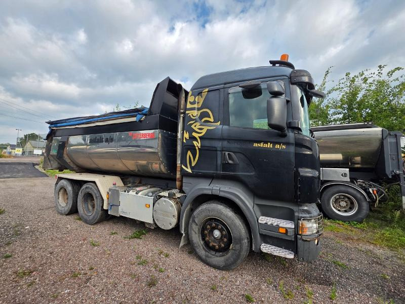 2009 Scania R500 spriderbil m/asfaltkapell - EU ok - Asfaltkapell - Tillatt totalvekt 27000 kg - Trekker: afbeelding 4 2009 Scania R500 spriderbil m/asfaltkapell - EU ok - Asfaltkapell - Tillatt totalvekt 27000 kg - Trekker: afbeelding 4