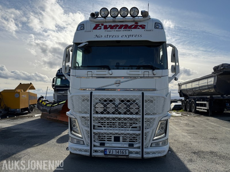 Volvo FH540 6x4 – 2019-modell | Tandemtrekker med tipp-hydraulikk, luftfjæring og retarder - Trekker: afbeelding 5 Volvo FH540 6x4 – 2019-modell | Tandemtrekker med tipp-hydraulikk, luftfjæring og retarder - Trekker: afbeelding 5