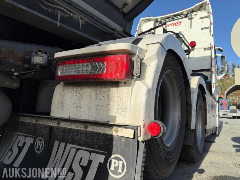 Volvo FH540 6x4 – 2019-modell | Tandemtrekker med tipp-hydraulikk, luftfjæring og retarder - Trekker: afbeelding 4 Volvo FH540 6x4 – 2019-modell | Tandemtrekker med tipp-hydraulikk, luftfjæring og retarder - Trekker: afbeelding 4
