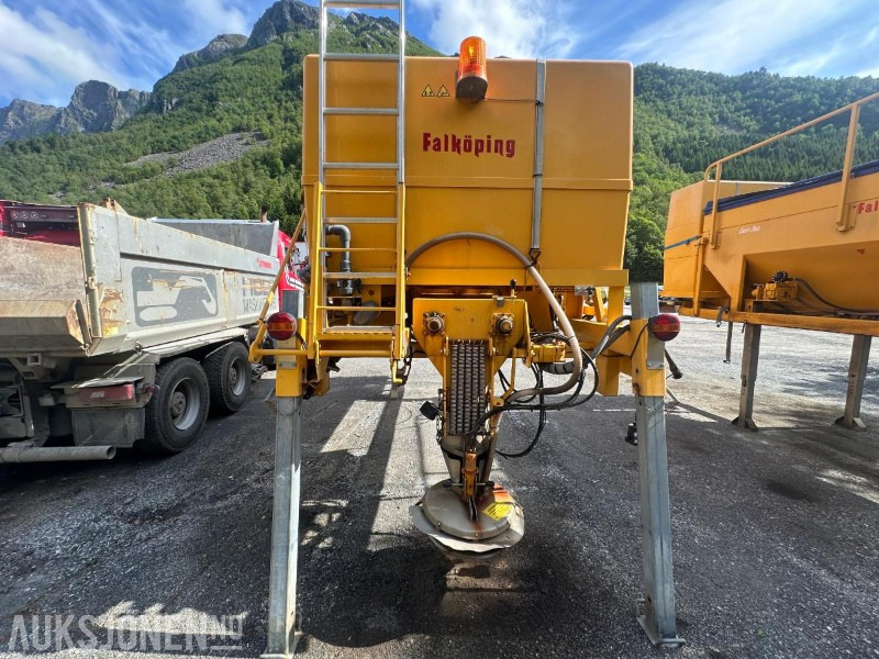 Falköping CLC-647 Kombispreder - Vrachtwagen: afbeelding 5 Falköping CLC-647 Kombispreder - Vrachtwagen: afbeelding 5