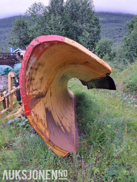 GMI LDA 265 DIAGONALPLOG M/SVING - Vrachtwagen: afbeelding 1 GMI LDA 265 DIAGONALPLOG M/SVING - Vrachtwagen: afbeelding 1