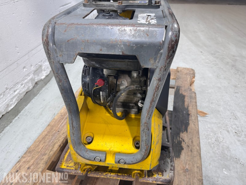 Wacker Neuson BPU2540A vibroplate / 145kg - Wals: afbeelding 5 Wacker Neuson BPU2540A vibroplate / 145kg - Wals: afbeelding 5