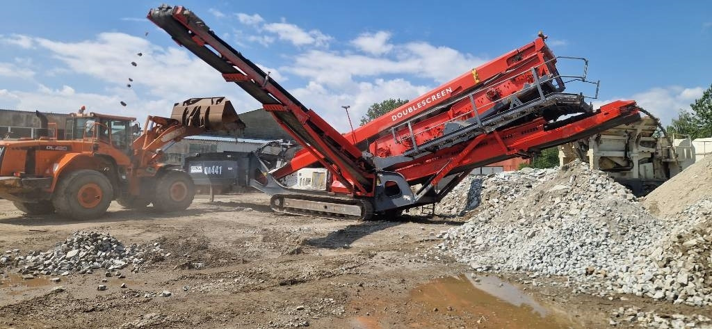 Sandvik QA 441 - Zeefinstallatie: afbeelding 1 Sandvik QA 441 - Zeefinstallatie: afbeelding 1