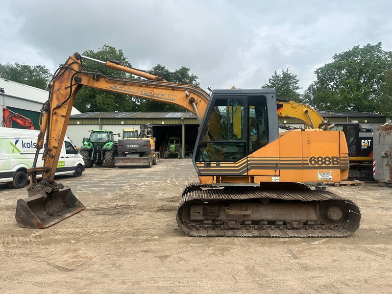 Case 688 B 16 ton - Rupsgraafmachine: afbeelding 3 Case 688 B 16 ton - Rupsgraafmachine: afbeelding 3