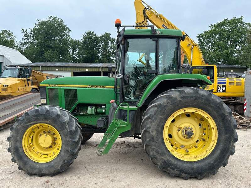 John Deere 7700 PowerQuad - Front linkage - Tractor: afbeelding 3 John Deere 7700 PowerQuad - Front linkage - Tractor: afbeelding 3