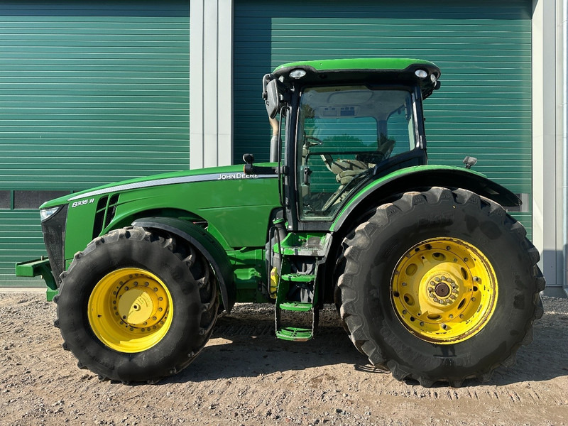 John Deere 8335 R POWERSHIFT - Tractor: afbeelding 3 John Deere 8335 R POWERSHIFT - Tractor: afbeelding 3