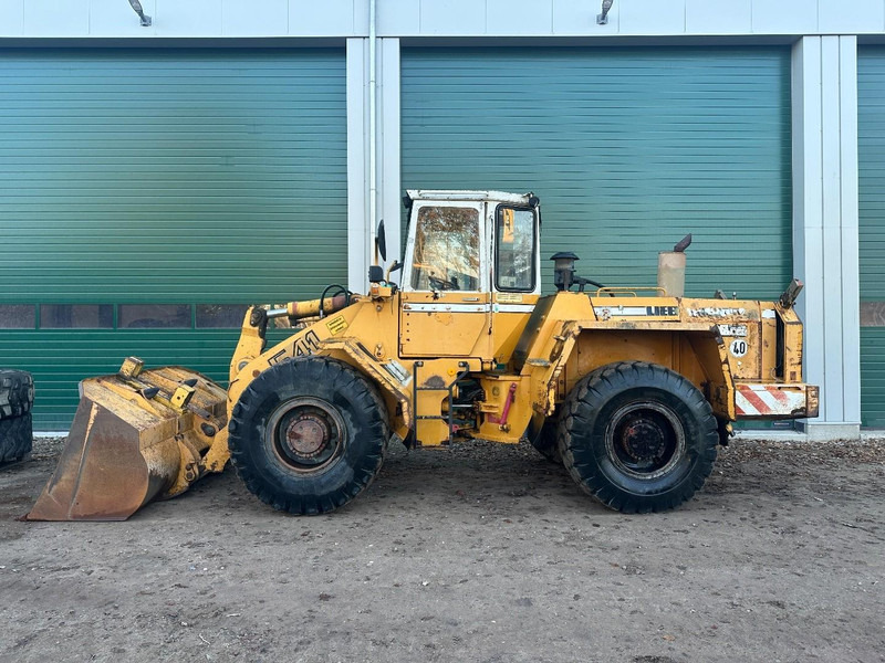 Liebherr L541 Included spare wheels - Wiellader: afbeelding 4 Liebherr L541 Included spare wheels - Wiellader: afbeelding 4