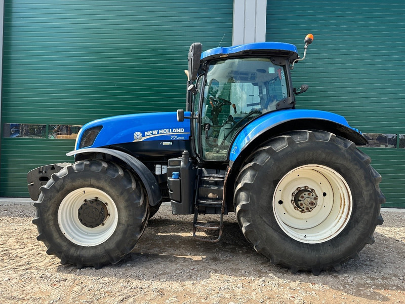 New Holland T7.250 Power Command - Tractor: afbeelding 3 New Holland T7.250 Power Command - Tractor: afbeelding 3