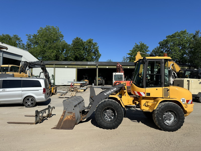 Volvo L 35 B - Z / S German machine - Bucket & Forks - Wiellader: afbeelding 3 Volvo L 35 B - Z / S German machine - Bucket & Forks - Wiellader: afbeelding 3