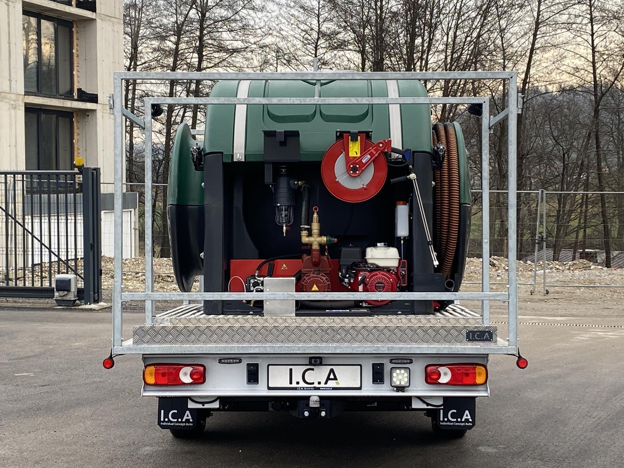 CITROEN JUMPER 1+2 180KM | WC AUFBAU + WC PUMPE - Bestelwagen open laadbak: afbeelding 4 CITROEN JUMPER 1+2 180KM | WC AUFBAU + WC PUMPE - Bestelwagen open laadbak: afbeelding 4