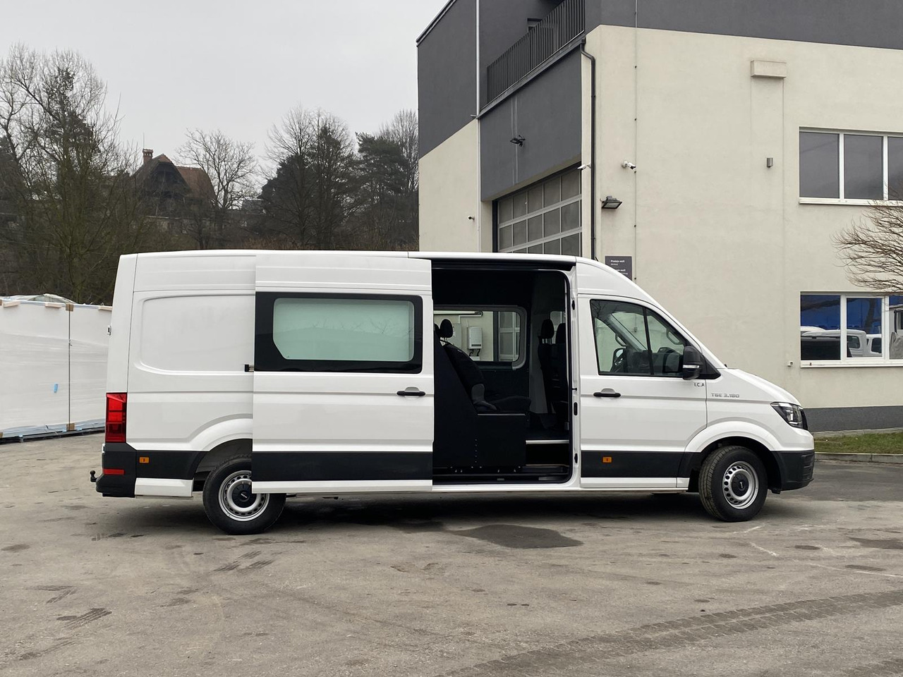 MAN TGE L4H3 180KM | SITZBANK ZWEITE REIHE + FLEXMO EINRICHTUNG - Personenvervoer: afbeelding 3 MAN TGE L4H3 180KM | SITZBANK ZWEITE REIHE + FLEXMO EINRICHTUNG - Personenvervoer: afbeelding 3