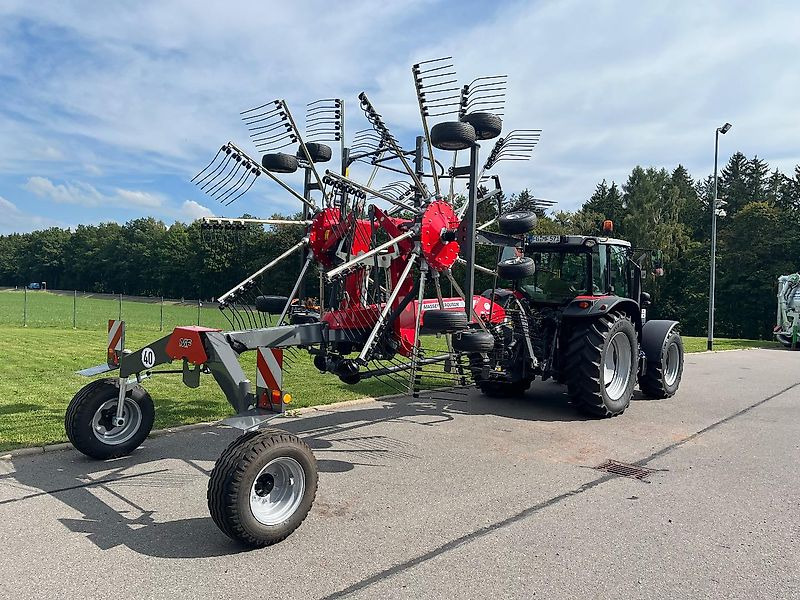 Massey Ferguson MF RK 762 TRC GEN 2 - Hooischudder: afbeelding 2 Massey Ferguson MF RK 762 TRC GEN 2 - Hooischudder: afbeelding 2