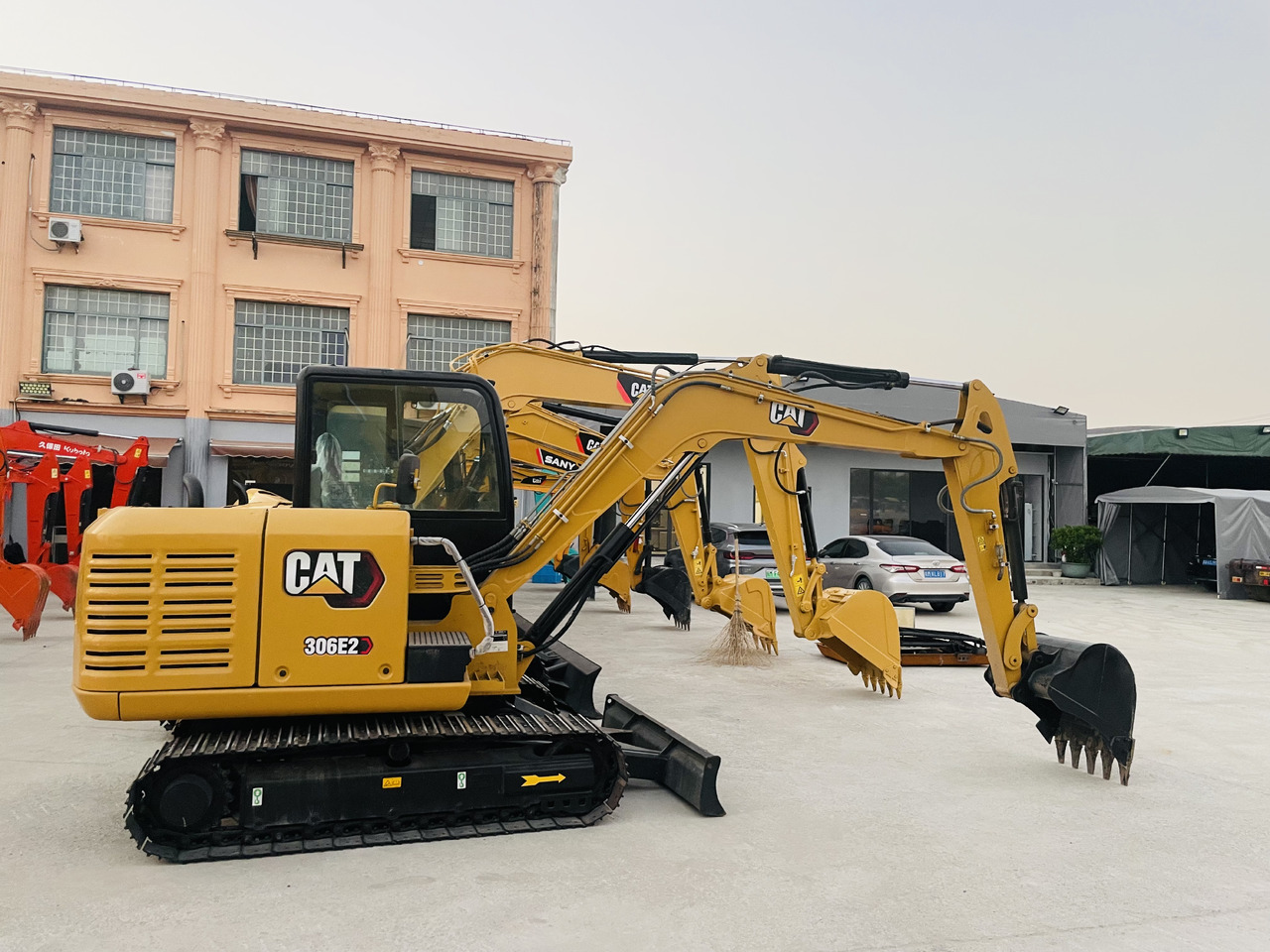 Caterpillar 306 Used Excavator 306E 306E2 6 Ton Mini Excavator Doosan DH55 DH60 DX60 Hyundai 60 High Quality Excavators on Sale - Minigraafmachine: afbeelding 5 Caterpillar 306 Used Excavator 306E 306E2 6 Ton Mini Excavator Doosan DH55 DH60 DX60 Hyundai 60 High Quality Excavators on Sale - Minigraafmachine: afbeelding 5