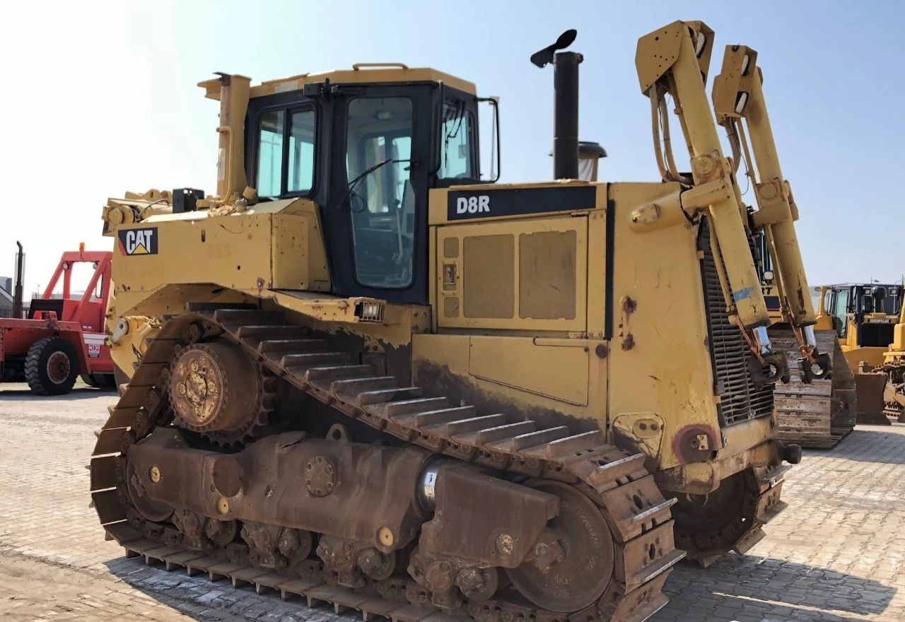 Caterpillar CAT D8R D8T Used Bulldozer D9R D7R D7G D7H D7E D6G D6R D6H Secondhand Bulldozers - Bulldozer: afbeelding 1 Caterpillar CAT D8R D8T Used Bulldozer D9R D7R D7G D7H D7E D6G D6R D6H Secondhand Bulldozers - Bulldozer: afbeelding 1
