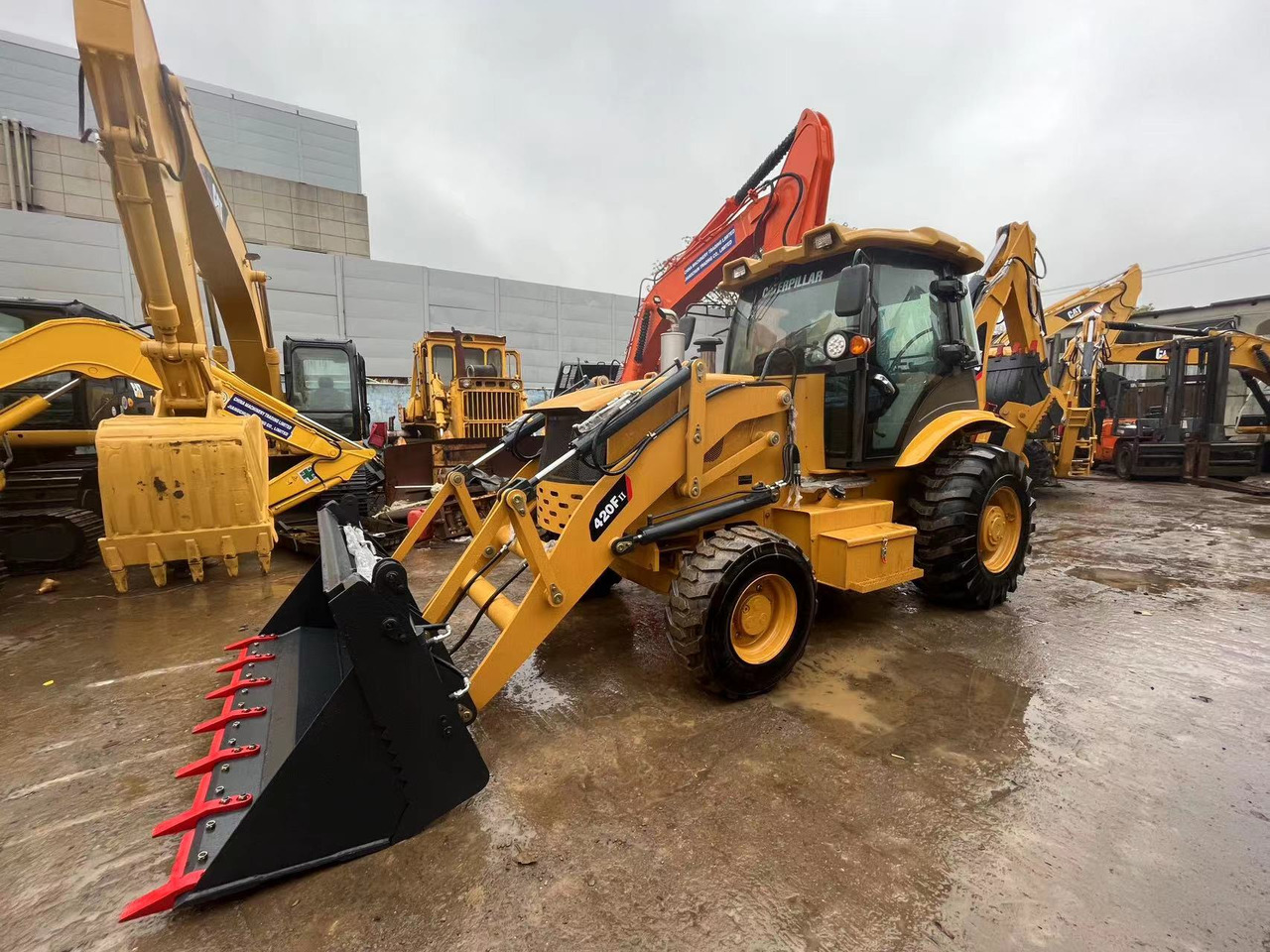 Caterpillar New Backhoe Loader 420F CAT Backhoe JCB 3CX 4CX on Sale - Graaflaadmachine: afbeelding 4 Caterpillar New Backhoe Loader 420F CAT Backhoe JCB 3CX 4CX on Sale - Graaflaadmachine: afbeelding 4