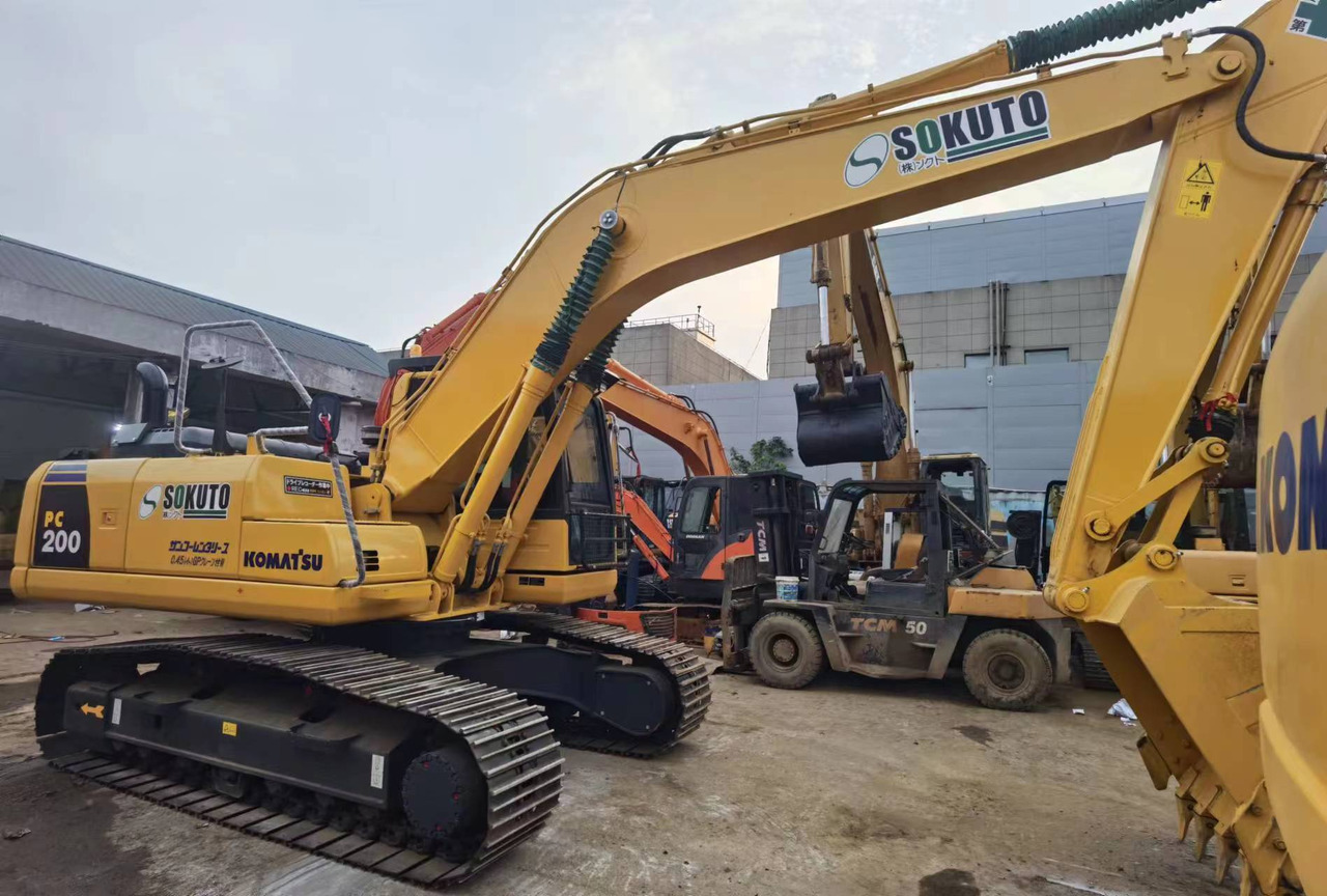 Komatsu PC200 PC210 PC220 Used Excavator in Excellent Work Condition - Rupsgraafmachine: afbeelding 2 Komatsu PC200 PC210 PC220 Used Excavator in Excellent Work Condition - Rupsgraafmachine: afbeelding 2