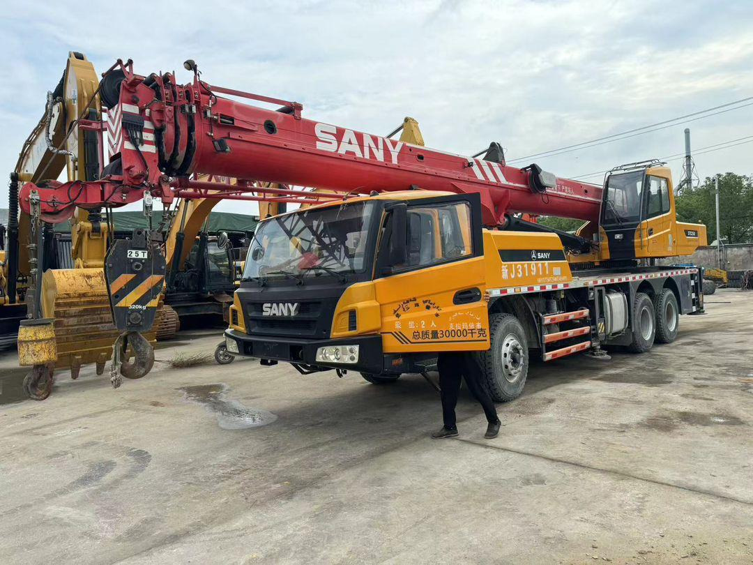 Mobiele kraan Sany Used Truck Crane 25 Ton with Excellent Work Performance and 1 year Warrenty: afbeelding 7
