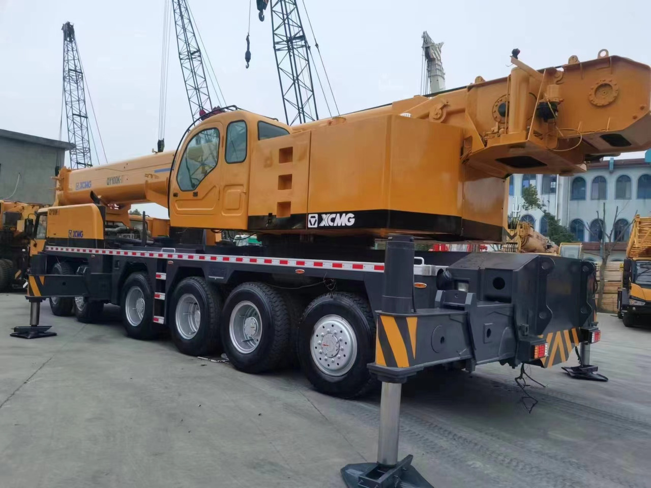 XCMG 100 Ton QY100K-II Used Truck Crane with Telescopic Boom 68M for Sale - Mobiele kraan: afbeelding 1 XCMG 100 Ton QY100K-II Used Truck Crane with Telescopic Boom 68M for Sale - Mobiele kraan: afbeelding 1