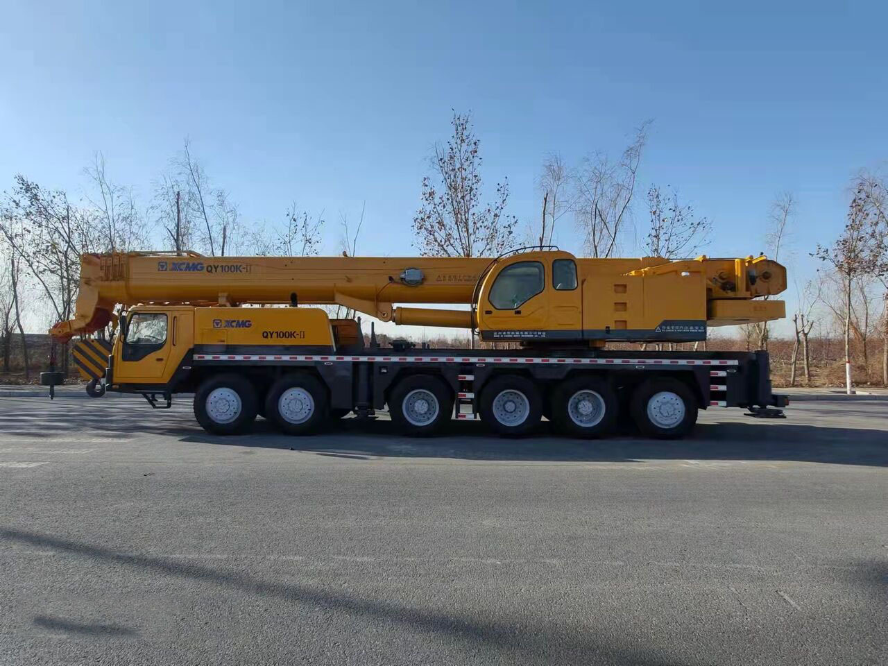 XCMG 100 Ton used truck crane QY100 with 68 meter telescopic boom on sale - Mobiele kraan: afbeelding 3 XCMG 100 Ton used truck crane QY100 with 68 meter telescopic boom on sale - Mobiele kraan: afbeelding 3