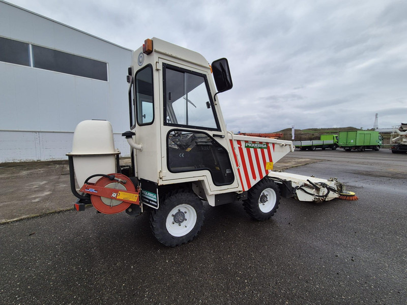 Piquersa D2500H-AG - Veegwagen: afbeelding 2 Piquersa D2500H-AG - Veegwagen: afbeelding 2