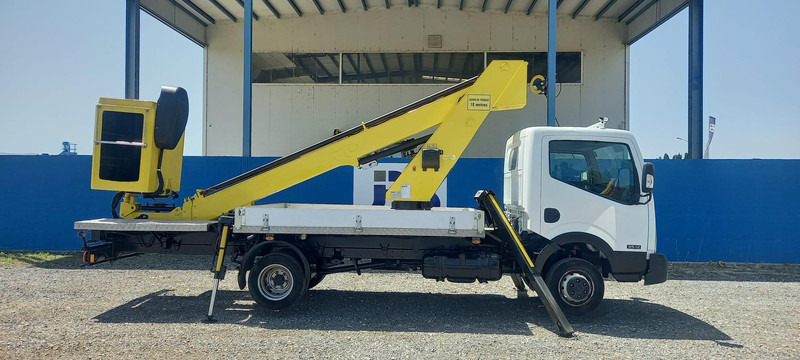 Nissan CABSTAR NT400 MOVEX TLR18 - Vrachtwagen, Kraanwagen: afbeelding 2 Nissan CABSTAR NT400 MOVEX TLR18 - Vrachtwagen, Kraanwagen: afbeelding 2
