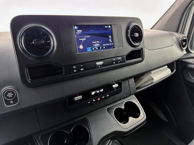Gesloten bestelwagen Mercedes-Benz Sprinter 315 1.9 CDI L2H2 Automaat Navigatie Luchtgeveerde stoel Camera Sidebars Cruise control Airco MBUX: afbeelding 6