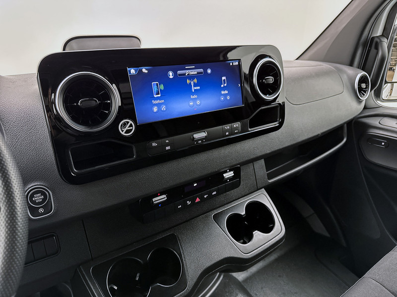 Mercedes-Benz Sprinter 317 1.9 CDI L3H2 Pro Achteruitrijcamera Stoelverwarming Cruise Control Betimmering - Kleine bestelwagen: afbeelding 5 Mercedes-Benz Sprinter 317 1.9 CDI L3H2 Pro Achteruitrijcamera Stoelverwarming Cruise Control Betimmering - Kleine bestelwagen: afbeelding 5