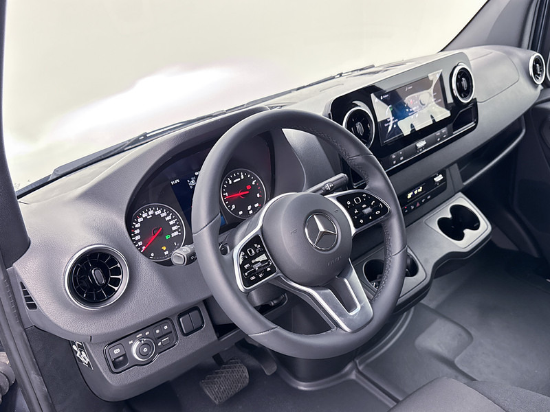 Mercedes-Benz Sprinter 419 1.9 CDI L2H2 Adaptieve cruise 360camera Widescreen Full Option 2024 - Kleine bestelwagen: afbeelding 5 Mercedes-Benz Sprinter 419 1.9 CDI L2H2 Adaptieve cruise 360camera Widescreen Full Option 2024 - Kleine bestelwagen: afbeelding 5