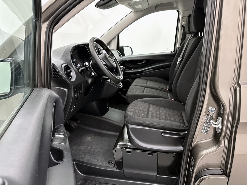 Mercedes-Benz Vito 109 CDI Functional Lang Marge Navigatie Achteruitrijcamera Trekhaak Parkeersensoren - Kleine bestelwagen: afbeelding 4 Mercedes-Benz Vito 109 CDI Functional Lang Marge Navigatie Achteruitrijcamera Trekhaak Parkeersensoren - Kleine bestelwagen: afbeelding 4