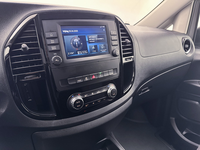 Mercedes-Benz Vito 114 CDI L2 Led koplampen Stoelverwarming Dubbele Schuifdeur Trekhaak Betimmering Cruise Control - Kleine bestelwagen: afbeelding 5 Mercedes-Benz Vito 114 CDI L2 Led koplampen Stoelverwarming Dubbele Schuifdeur Trekhaak Betimmering Cruise Control - Kleine bestelwagen: afbeelding 5