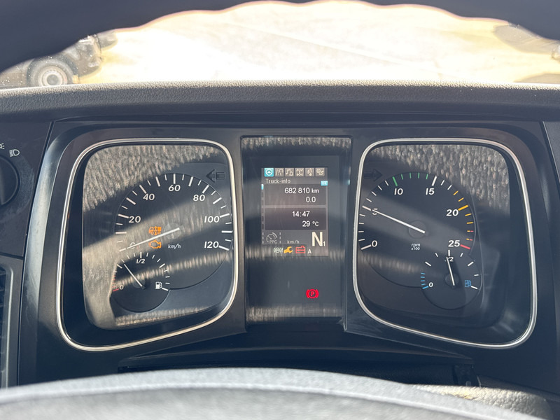Mercedes-Benz ACTROS 1848 LS GIGASPACE Lowliner - Trekker: afbeelding 5 Mercedes-Benz ACTROS 1848 LS GIGASPACE Lowliner - Trekker: afbeelding 5