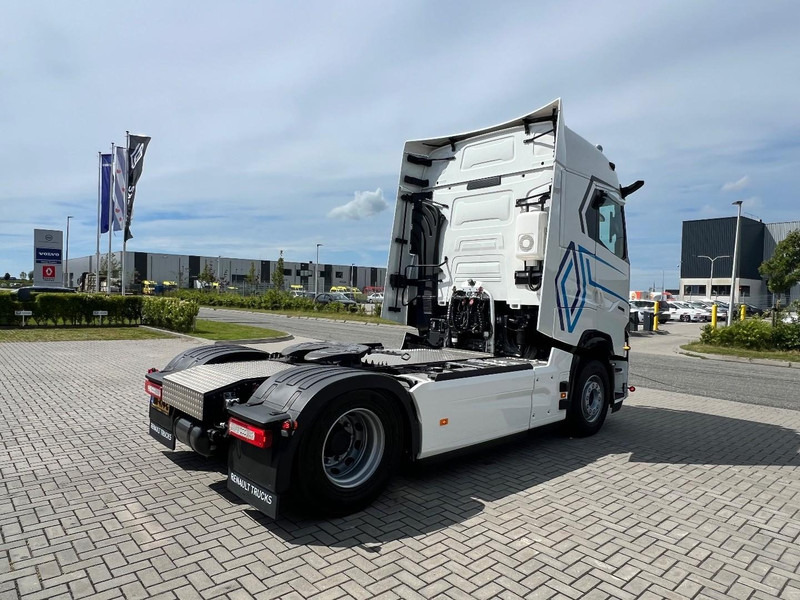 Renault T480 T-HIGH 4x2 Trekker Standclima / 2x Tank / New - Trekker: afbeelding 5 Renault T480 T-HIGH 4x2 Trekker Standclima / 2x Tank / New - Trekker: afbeelding 5