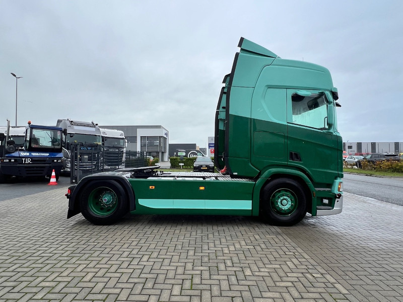 Scania R450 NGS 4x2 Trekker 2x Tank / Full Spoiler / Smarttachograaf - Trekker: afbeelding 4 Scania R450 NGS 4x2 Trekker 2x Tank / Full Spoiler / Smarttachograaf - Trekker: afbeelding 4