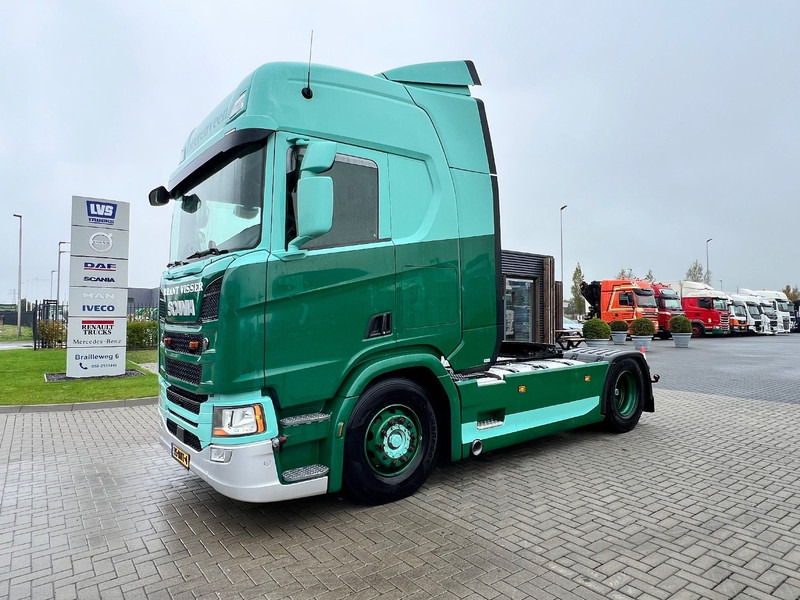 Scania R450 NGS 4x2 Trekker 2x Tank / Full Spoiler / Smarttachograaf - Trekker: afbeelding 1 Scania R450 NGS 4x2 Trekker 2x Tank / Full Spoiler / Smarttachograaf - Trekker: afbeelding 1