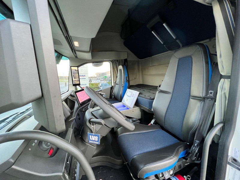 Trekker Volvo FH 460 4x2 trekker Aero / Globetrotter XL / Standclima: afbeelding 11