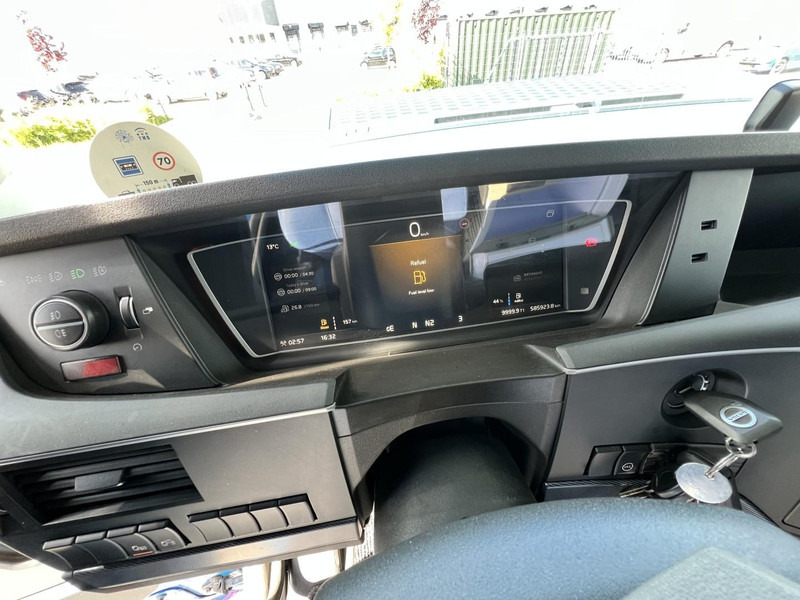 Trekker Volvo FH 460 4x2 trekker Globetrotter / 2x Fuel Tank: afbeelding 10 Trekker Volvo FH 460 4x2 trekker Globetrotter / 2x Fuel Tank: afbeelding 10