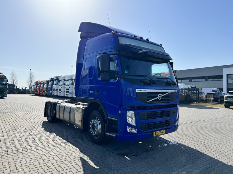 Volvo FM 370 4x2 trekker Globetrotter / Euro 5 /NEW TUV - Trekker: afbeelding 3 Volvo FM 370 4x2 trekker Globetrotter / Euro 5 /NEW TUV - Trekker: afbeelding 3