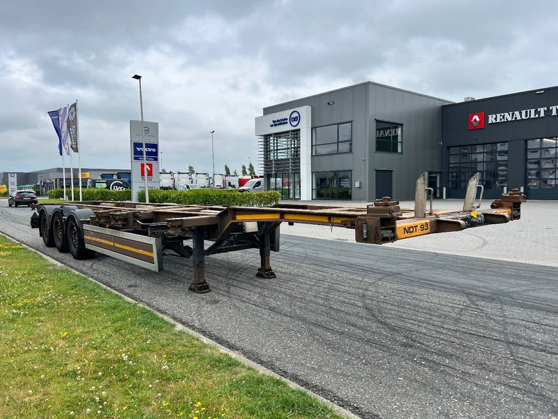 Vogelzang Container chassis 3 Axle VO-15-27-TWL / LZV - Containertransporter/ Wissellaadbak oplegger: afbeelding 3 Vogelzang Container chassis 3 Axle VO-15-27-TWL / LZV - Containertransporter/ Wissellaadbak oplegger: afbeelding 3