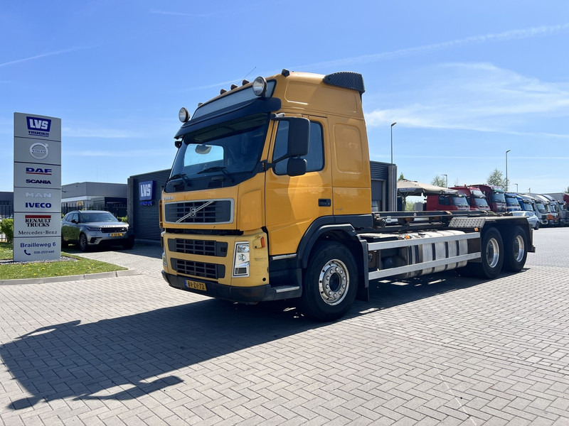 Volvo FM480 6X2 containersysteem Globetrotter / NCH systeem / 10 Tyres - Kabelsysteem truck: afbeelding 1 Volvo FM480 6X2 containersysteem Globetrotter / NCH systeem / 10 Tyres - Kabelsysteem truck: afbeelding 1