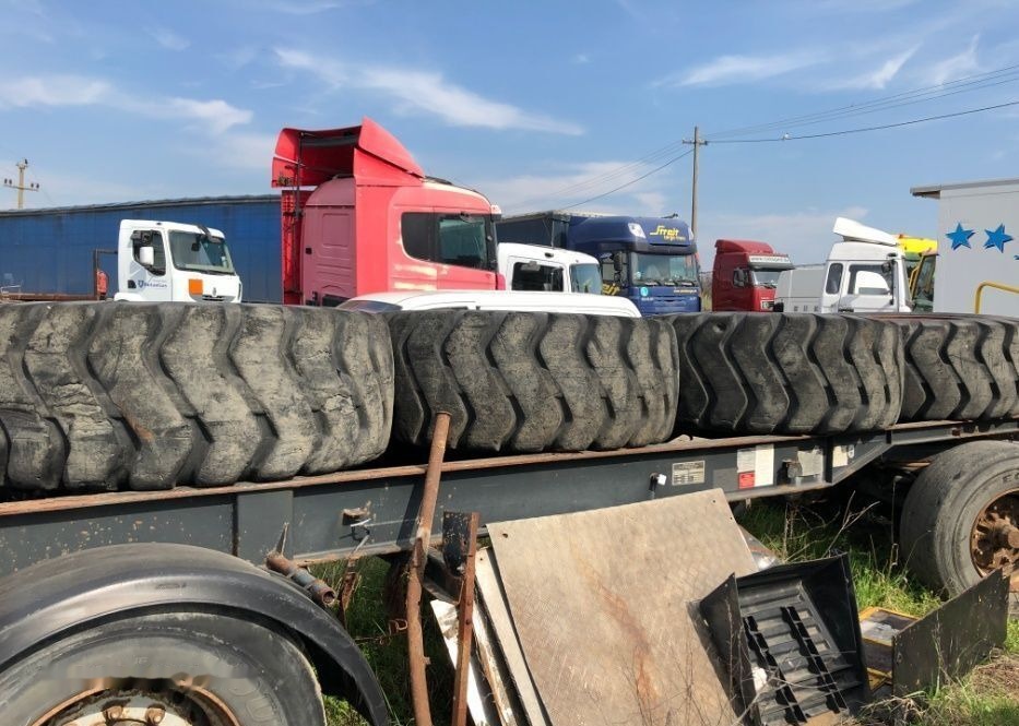 Anvelope Cu 24PR 4 BUC VOLA Incarcator VOLVO KOMATSU JCB - Complete wiel: afbeelding 4 Anvelope Cu 24PR 4 BUC VOLA Incarcator VOLVO KOMATSU JCB - Complete wiel: afbeelding 4