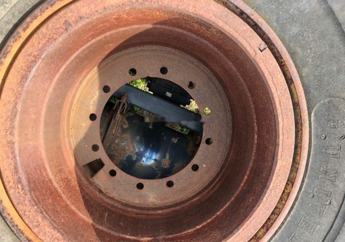 Anvelope Cu 24PR 4 BUC VOLA Incarcator VOLVO KOMATSU JCB - Complete wiel: afbeelding 2 Anvelope Cu 24PR 4 BUC VOLA Incarcator VOLVO KOMATSU JCB - Complete wiel: afbeelding 2