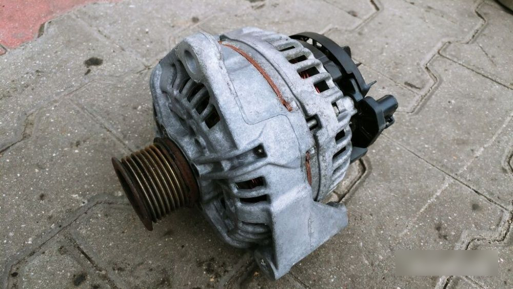 Bosch MAN TGA (2000-2008) - Dynamo voor Vrachtwagen: afbeelding 1 Bosch MAN TGA (2000-2008) - Dynamo voor Vrachtwagen: afbeelding 1